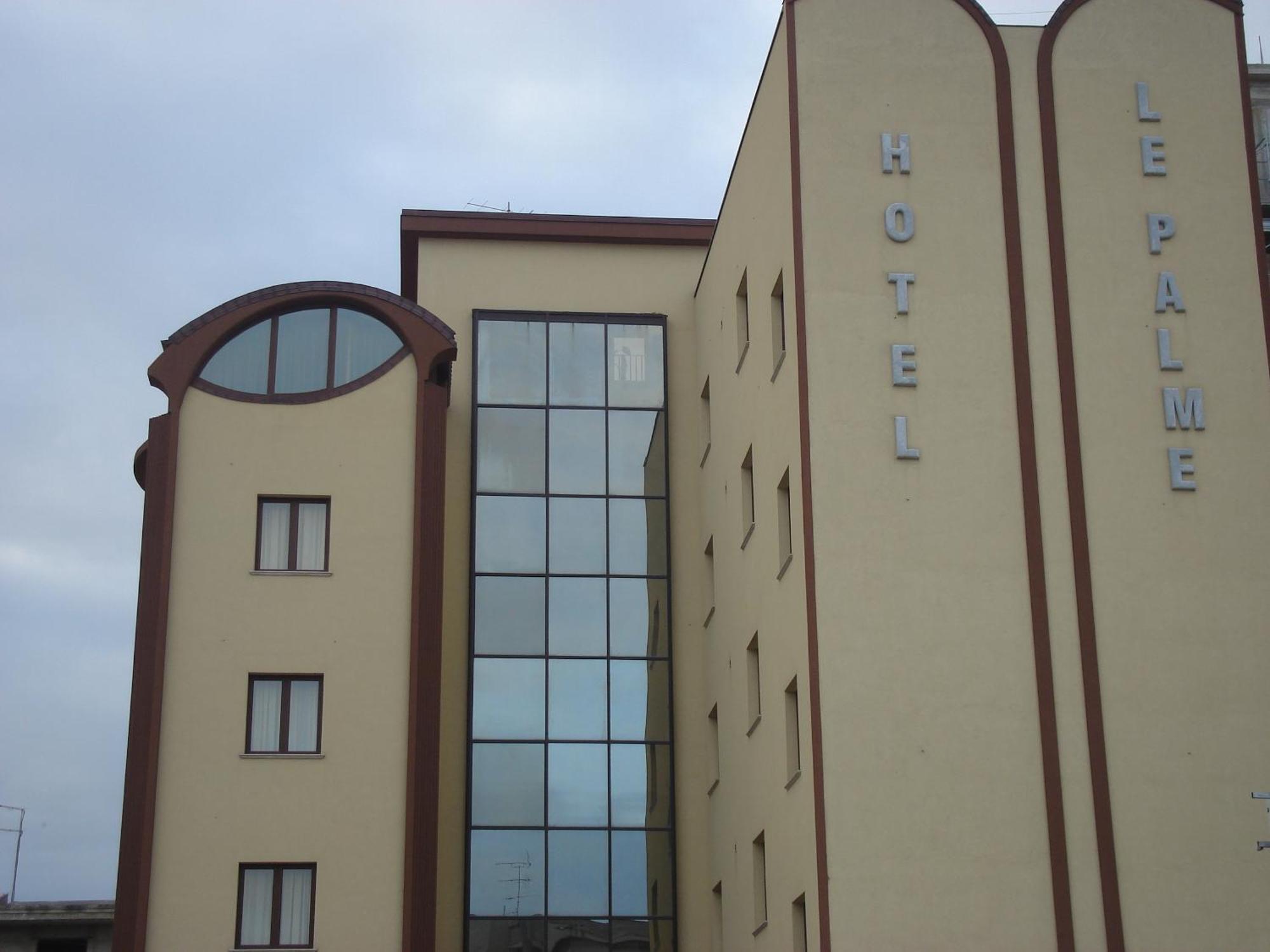 Hotel Le Palme Gioia Tauro Exterior photo